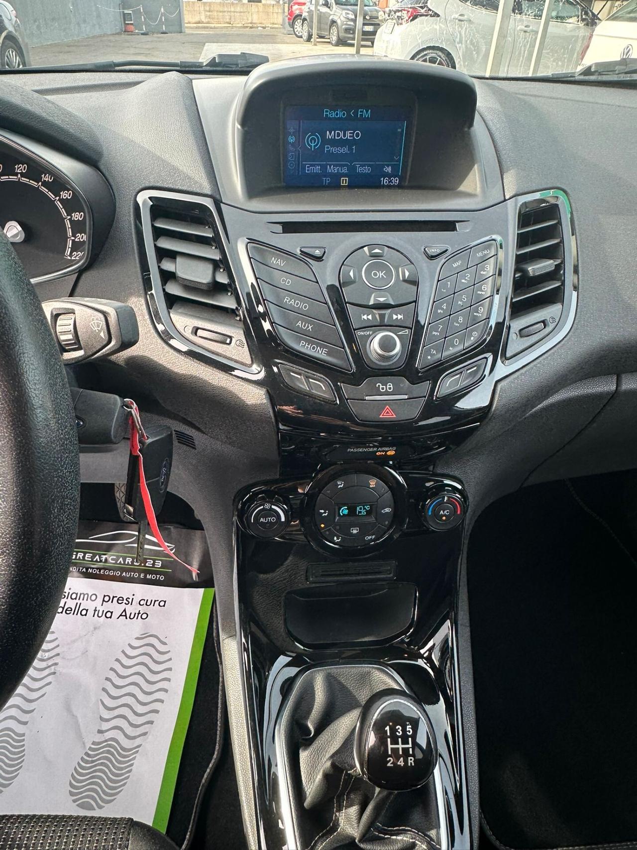 Ford Fiesta 1.0 80CV 5 porte Titanium