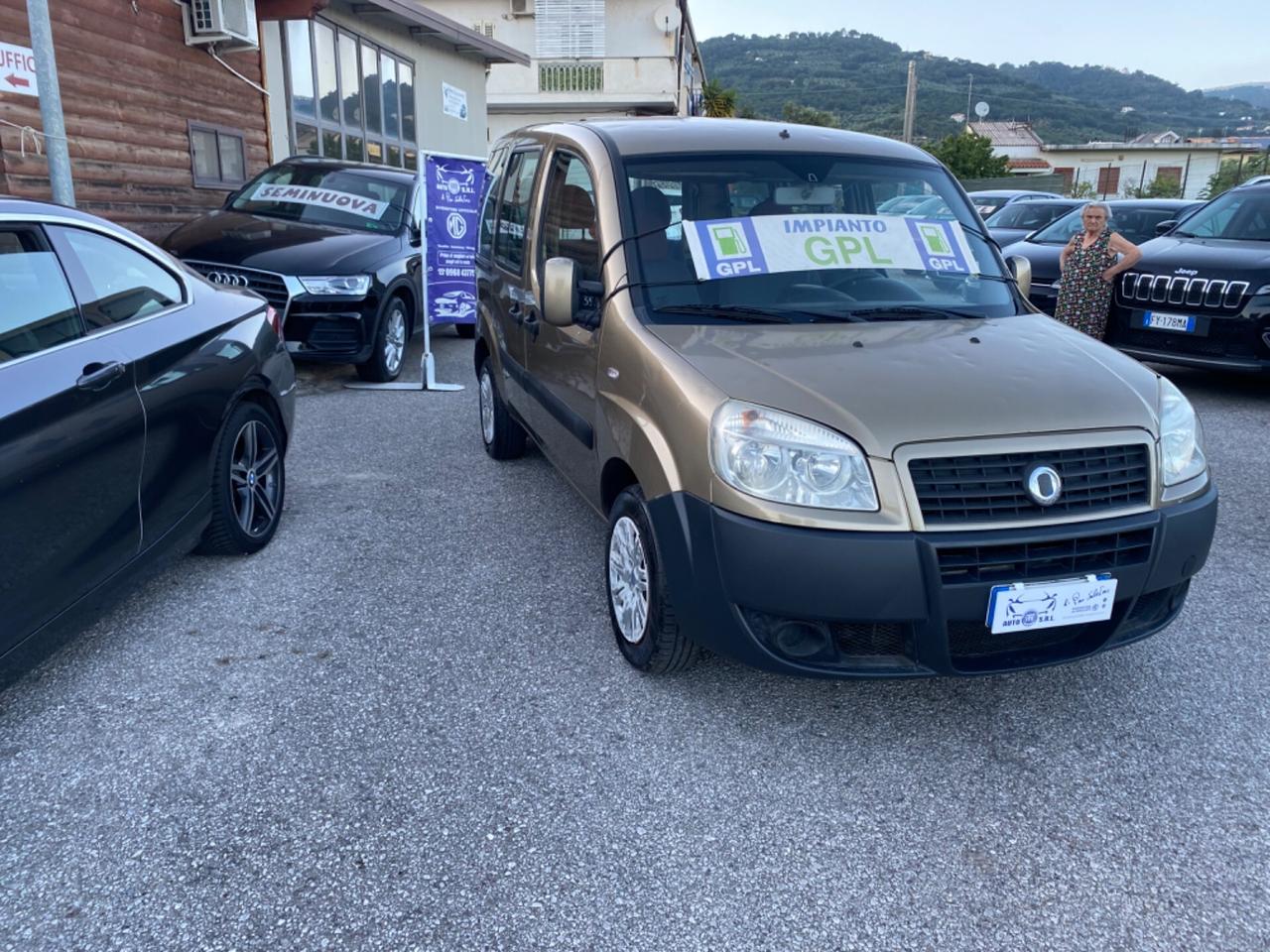 Fiat Doblo Doblò 1.6 16V Natural Power Active