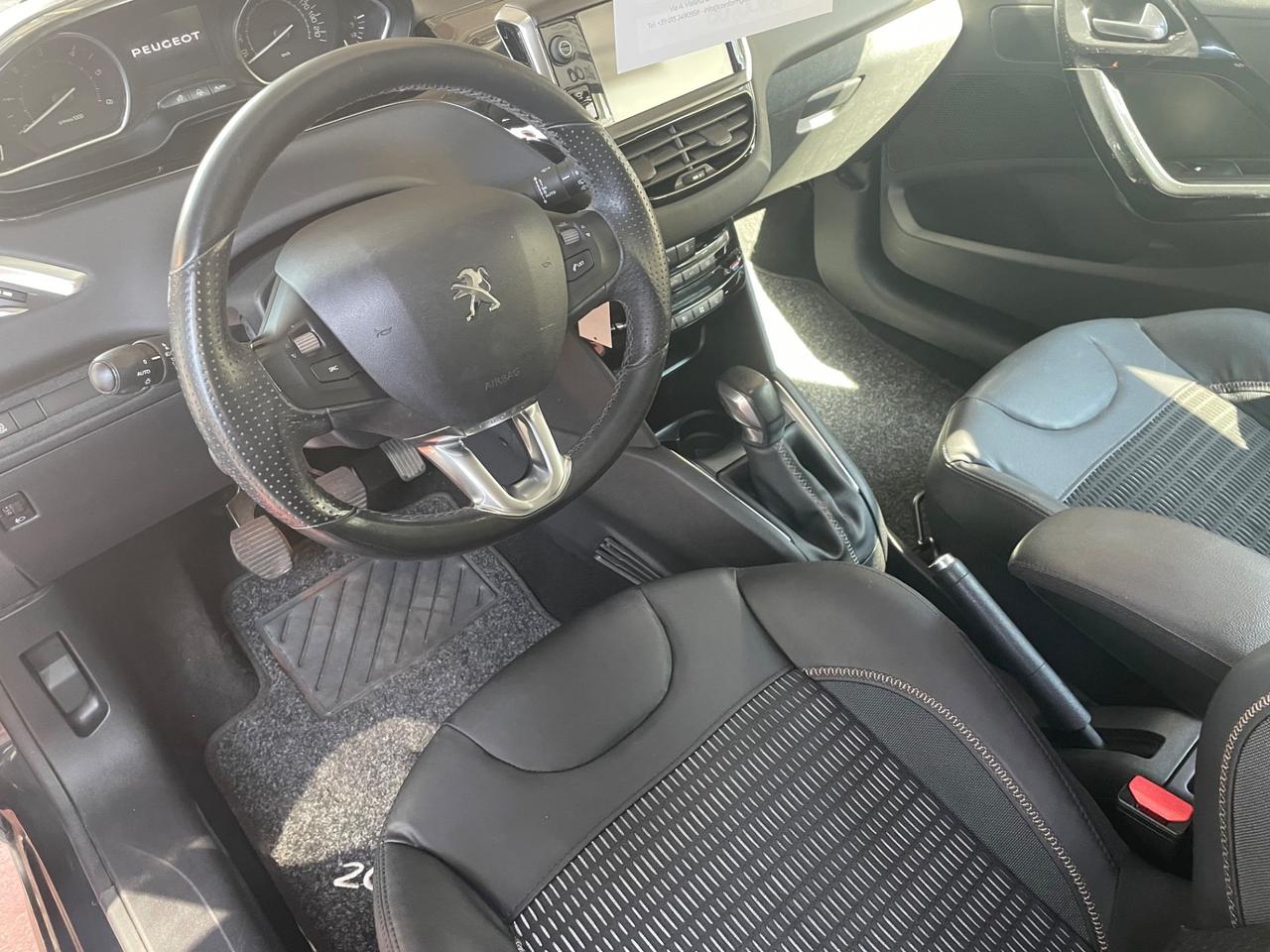 Peugeot 208 1.4 HDi 68 CV 3 porte Allure