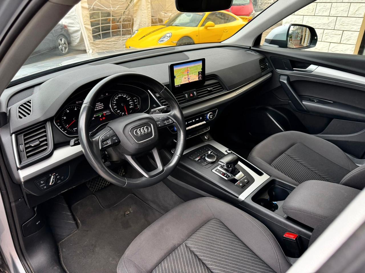 Audi Q5 35 TDI quattro S tronic Business