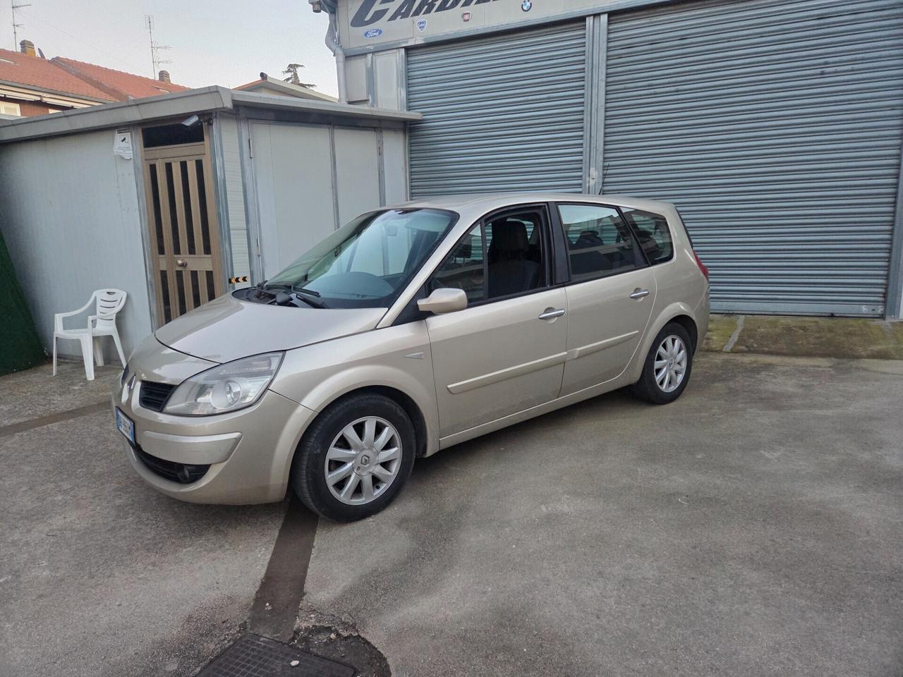 Renault Scenic Grand Scénic 1.5 dCi/105CV Dynamique