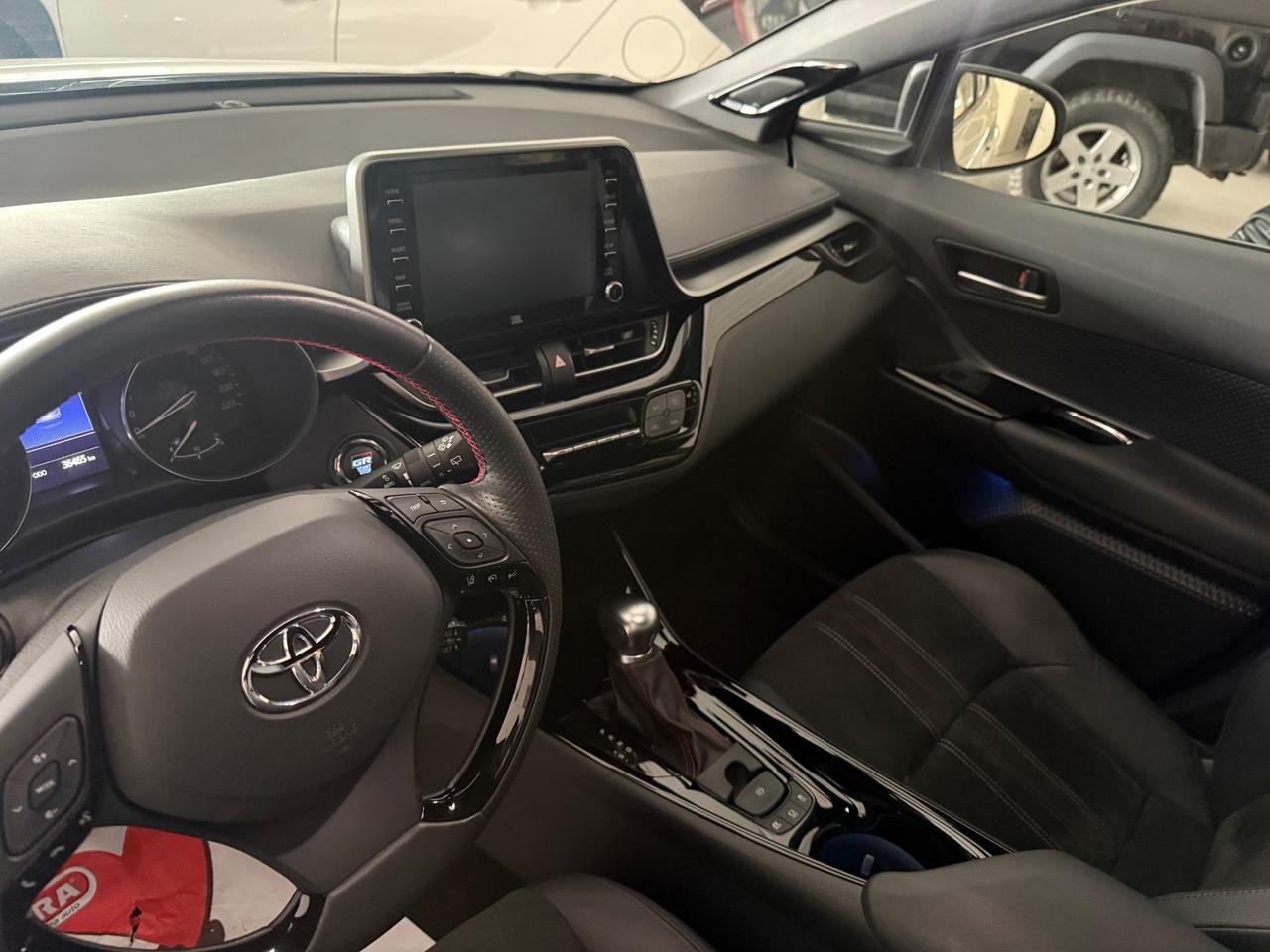 Toyota C-HR 2.0 Hybrid E-CVT GR Sport