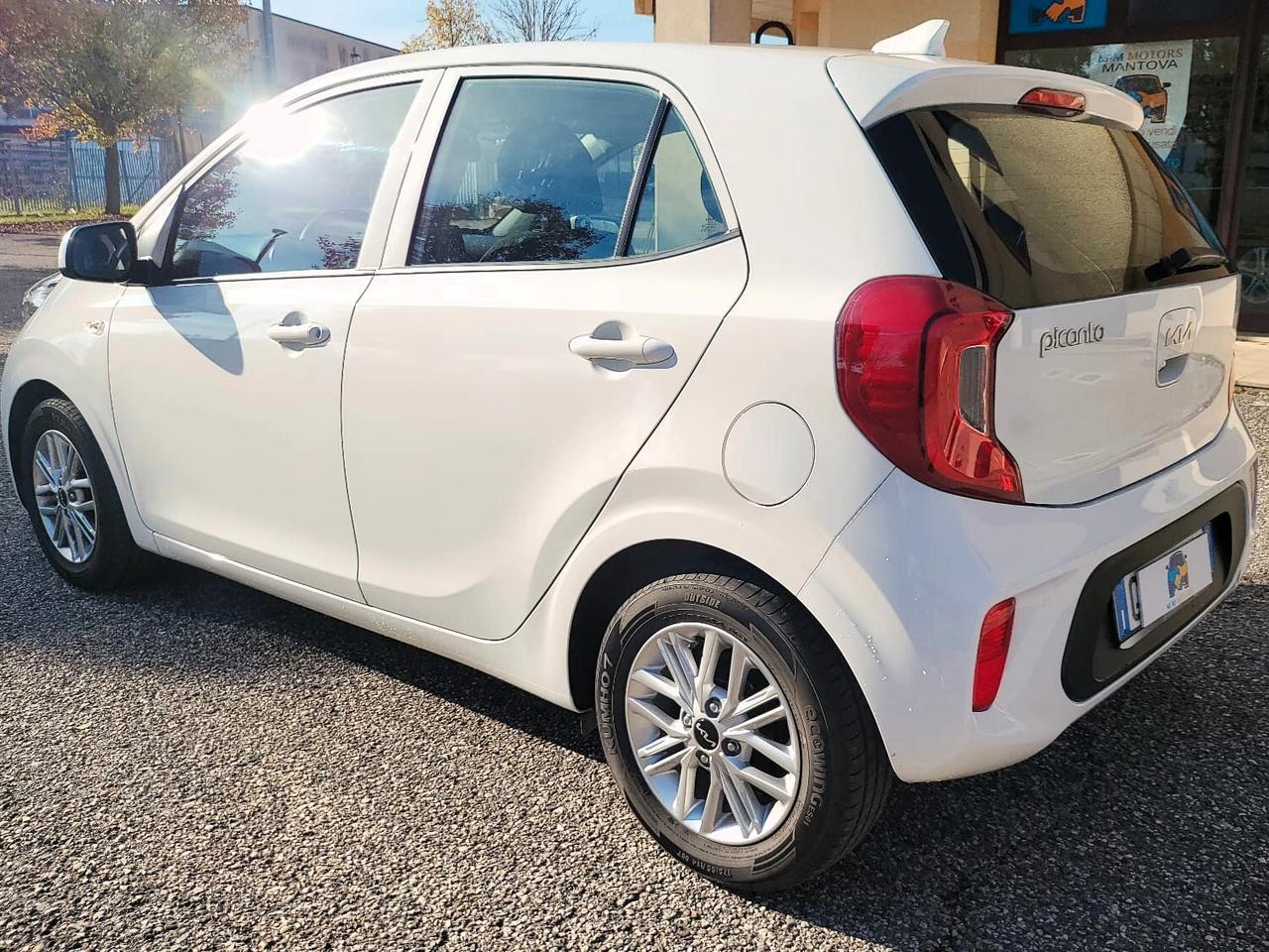 Kia Picanto 1.0 12V 5 porte AMT Urban (67cv)-GARANZIA DI 6 ANNI O KM 150.000
