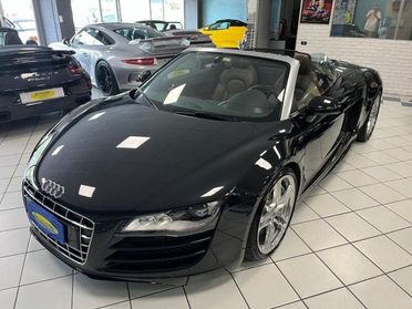 AUDI R8 Spyder 5.2 V10 FSI quattro R tronic
