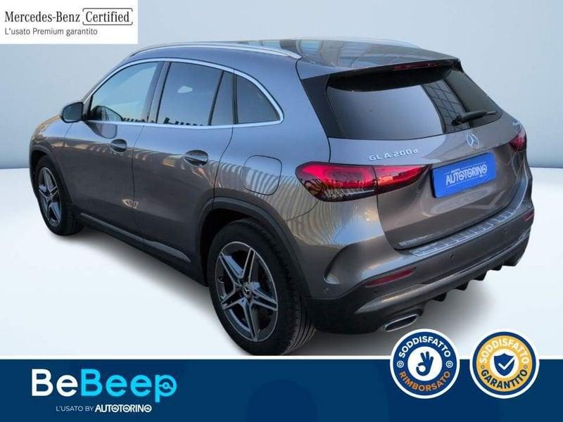 Mercedes-Benz GLA 200 D PREMIUM 4MATIC AUTO