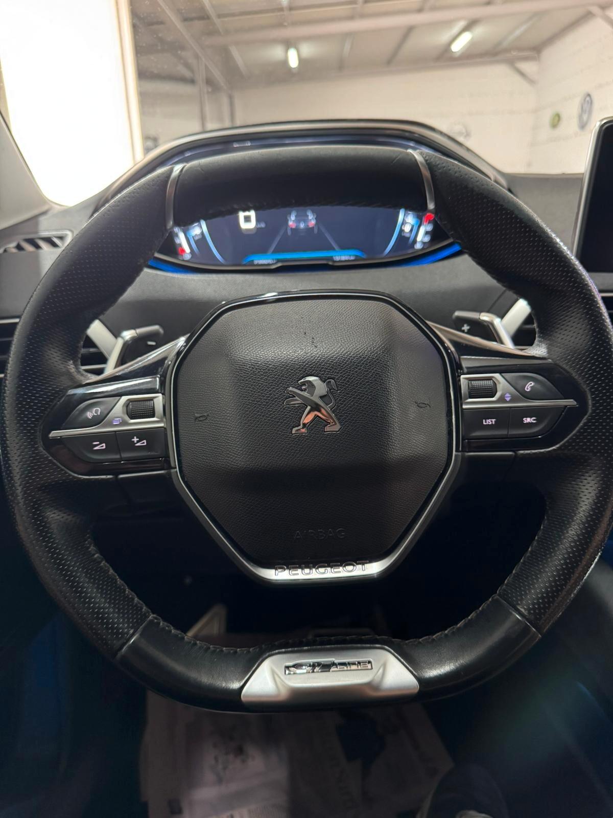 Peugeot 3008 BlueHDi 120 S&S Allure
