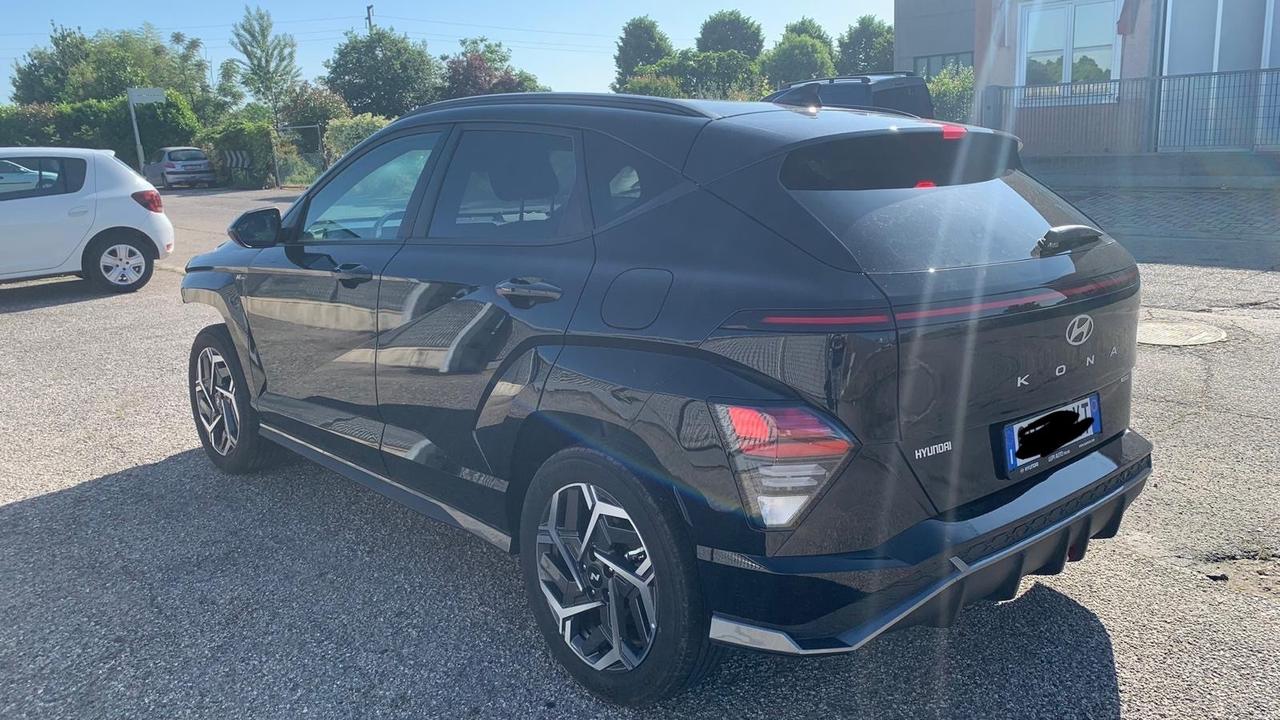 Hyundai Kona HEV 1.6 DCT NLine, incidentata!!