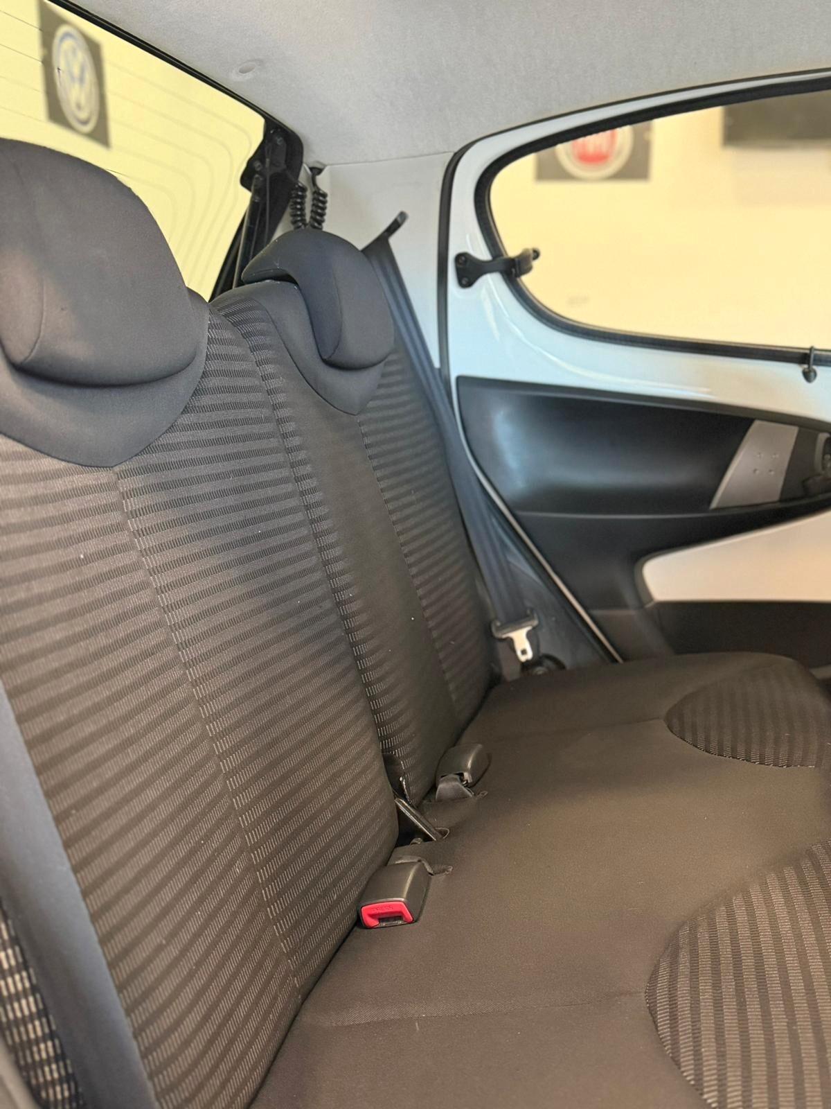 Peugeot 107 2014 Restyling Automatica