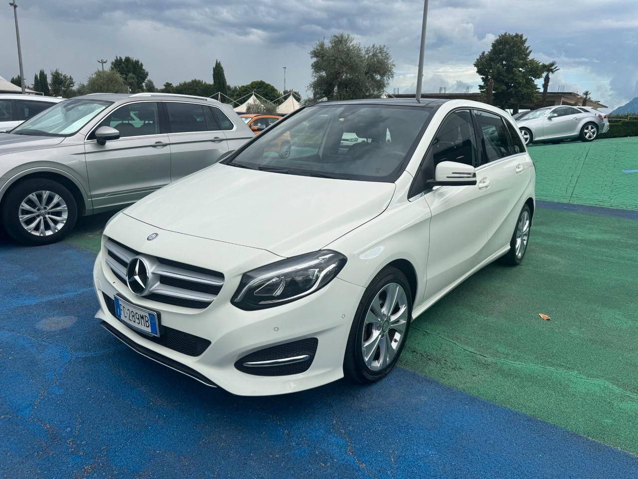 Mercedes-benz A 180 d Premium