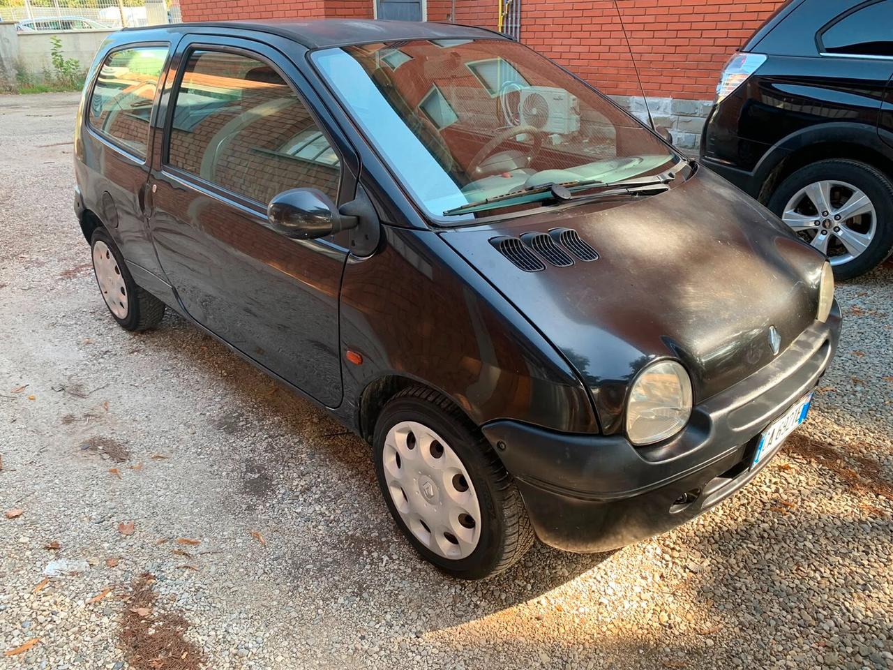 Renault Twingo 1.2i benzina, solo km 135.000, finanziabile