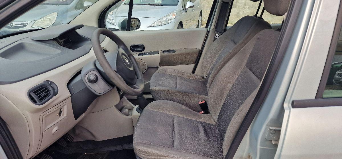 RENAULT Modus 1.2 16V Dynamique