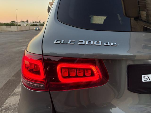 MERCEDES-BENZ GLC 300 de 4Matic Plug-in hybrid Sport.