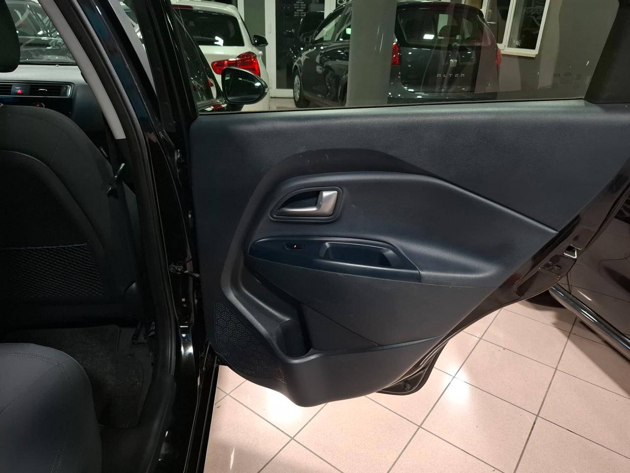 Kia Rio 1.4 CRDi S&S High Tech Neopatentato