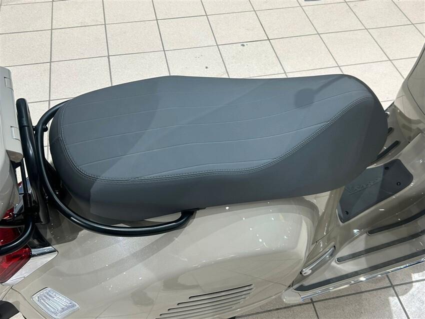Vespa GTS 300 hpe 310