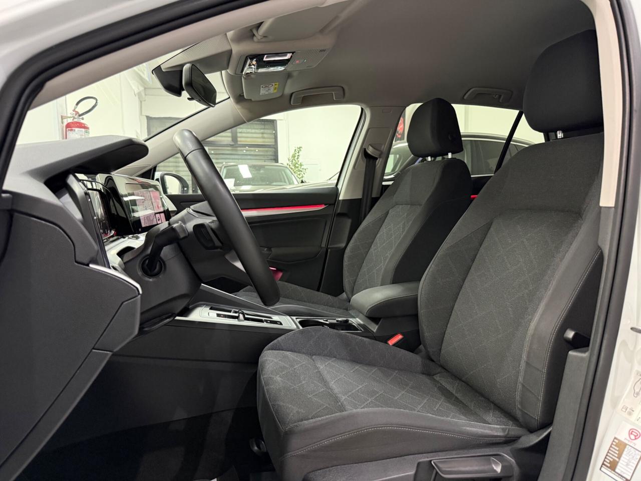 Volkswagen Golf 1.0 eTSI DSG *IQLight*Luciambient