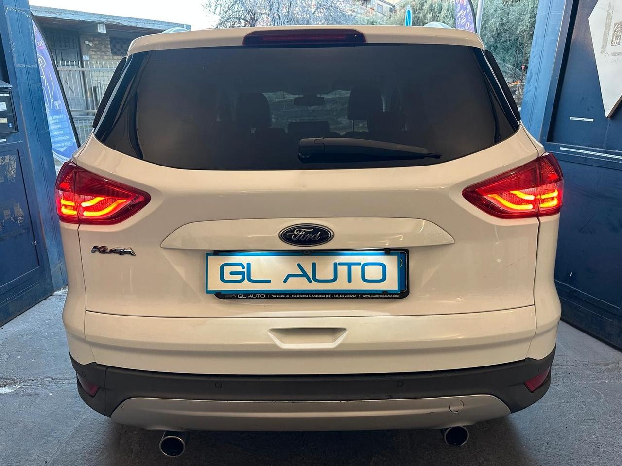 Ford Kuga 2.0 TDCI 140 CV 4WD Powershift Titanium