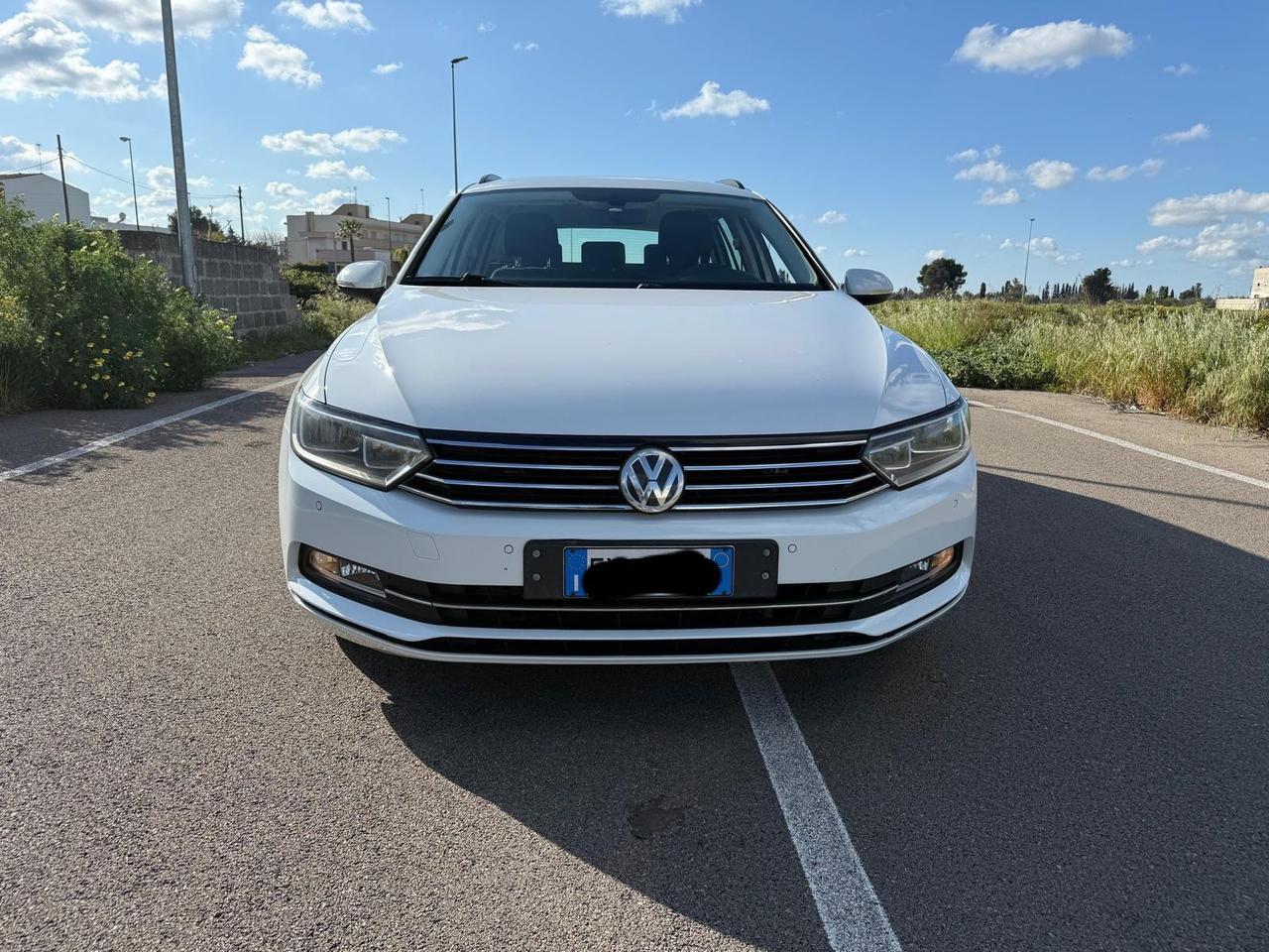 Volkswagen Passat Variant 1.6 TDI DSG Comfortline BlueMotion Tech.