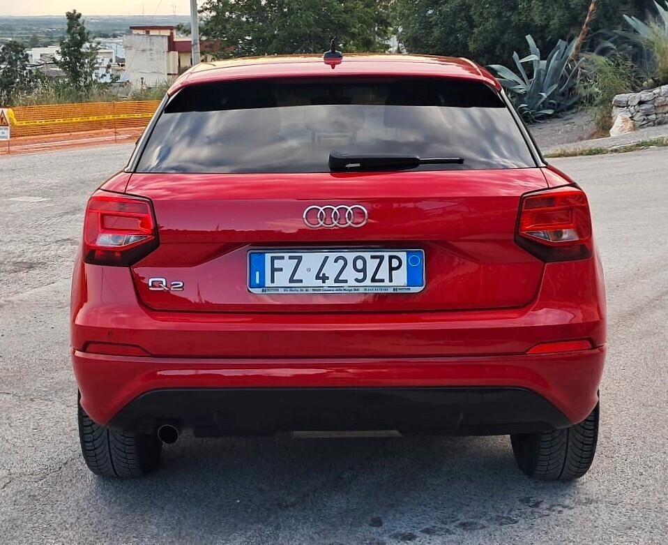 Audi Q2 35 TDI quattro S tronic Admired (Iva esposta)