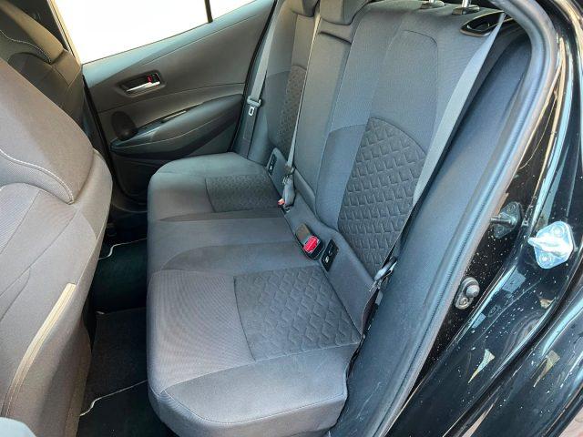 TOYOTA Corolla 1.8 Hybrid Active