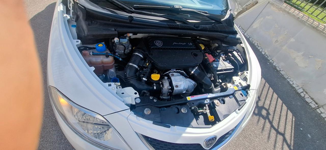 Lancia Ypsilon 1.3 MJT 16V 95 CV 5 porte S&S Platinum