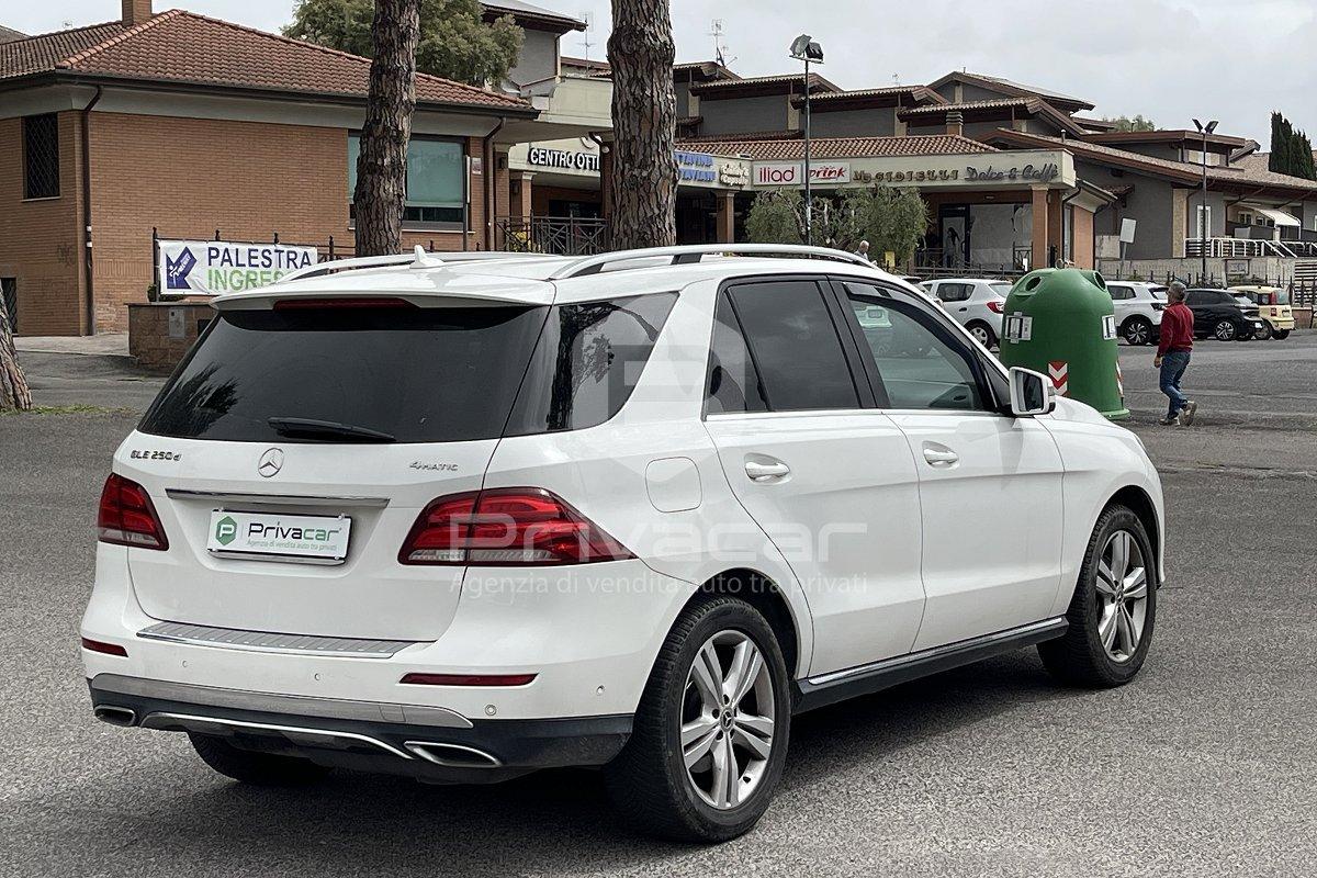 MERCEDES GLE 250 d 4Matic Premium