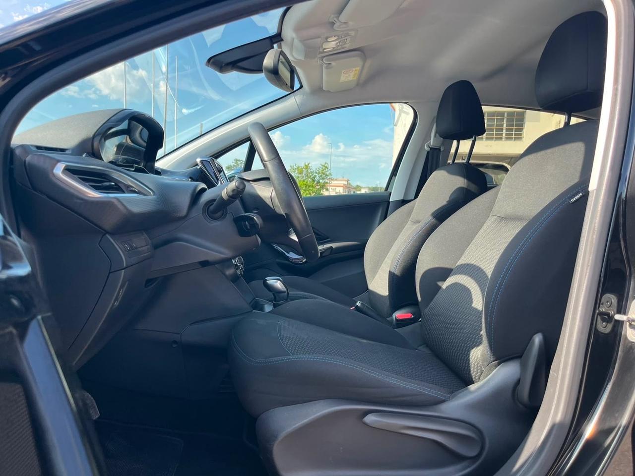 Peugeot 208 Signature 1.2 PureTech 82cv