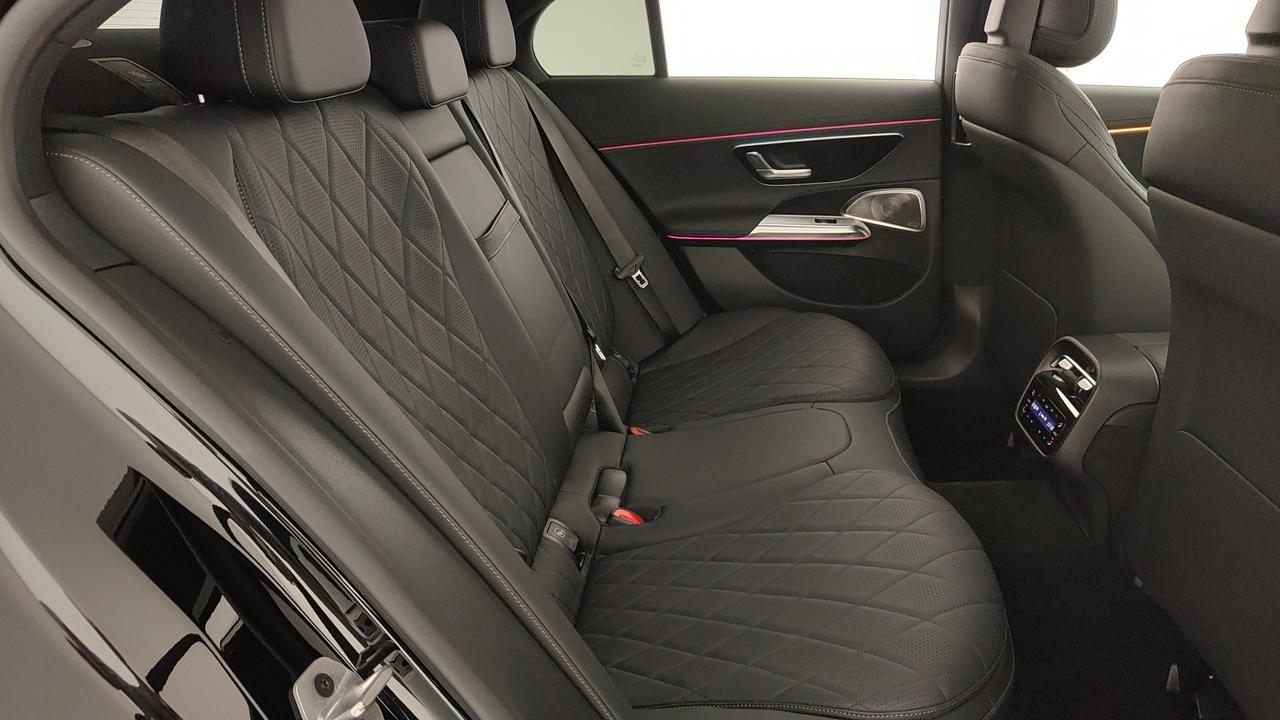 Mercedes-Benz E 450 d Exclusive Premium Plus 4matic auto