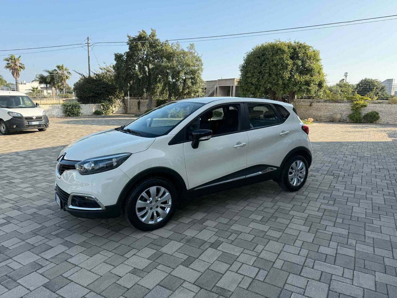 Renault Captur 0.9 TCe 12V 90 CV Start&Stop Live