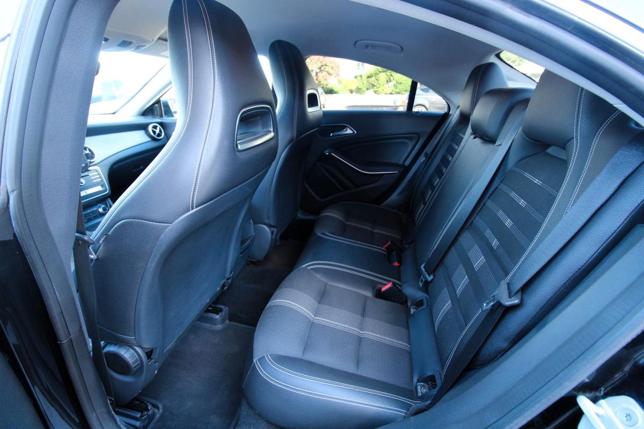 Mercedes-Benz CLA 220 d Automatic Premium