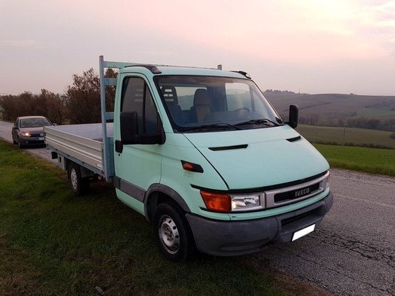Iveco Daily III 29L11 Cassone Fisso