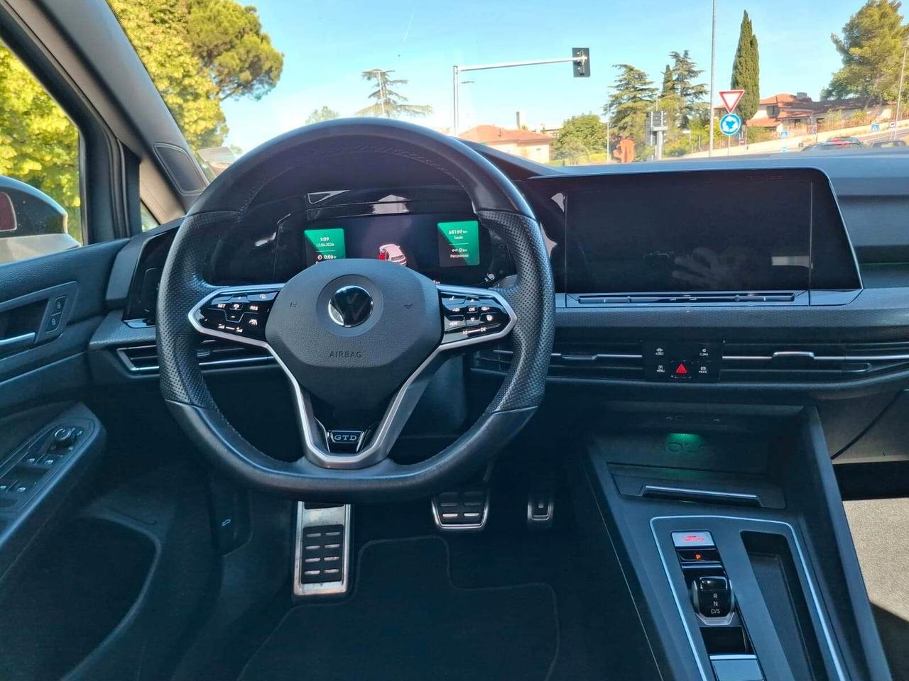 Volkswagen Golf 2.0 TDI DSG GTD