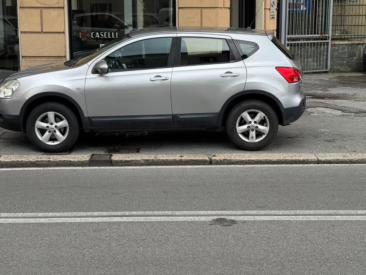 NISSAN Qashqai 2.0 4WD Tekna