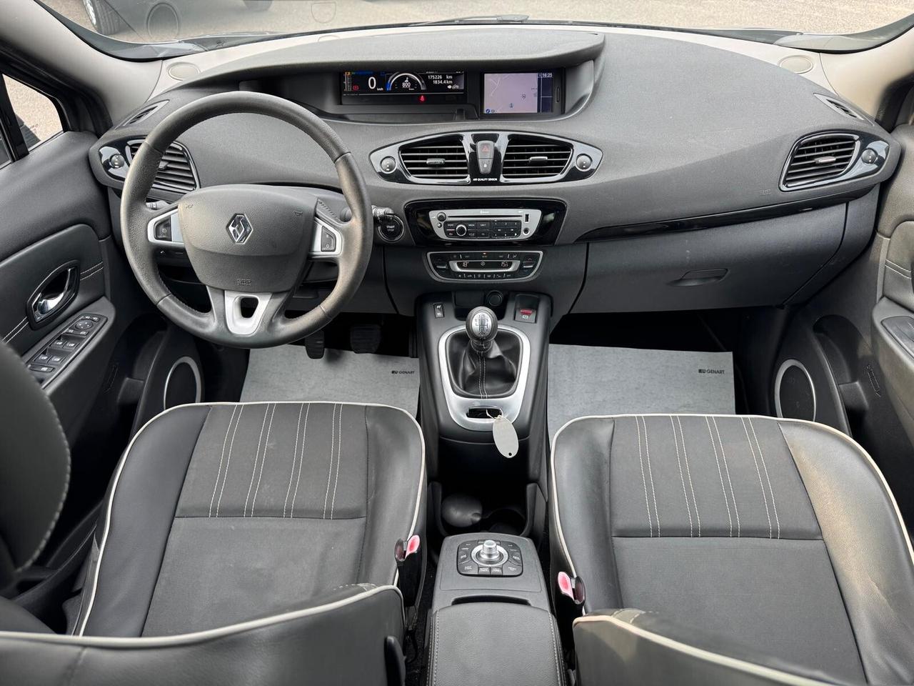 Renault Scenic XMOD 1.5 DCI 110CV 2012