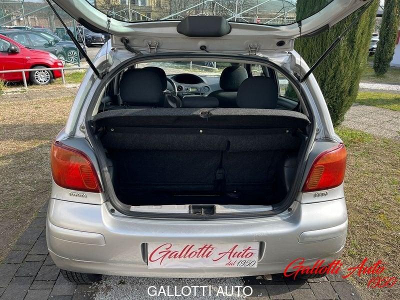 Toyota Yaris Yaris 5p 1.0 Expo s/clima