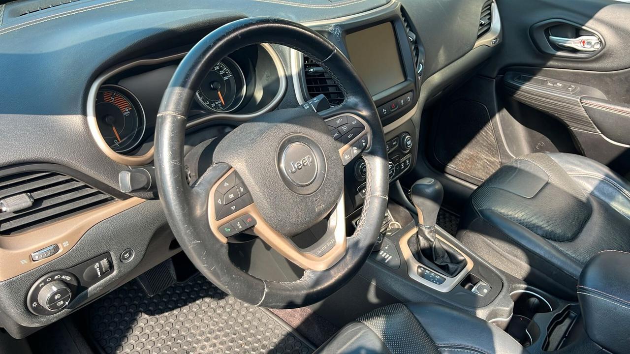 Jeep Cherokee 2.2 Mjt II 4WD Active Drive I Night Eagle