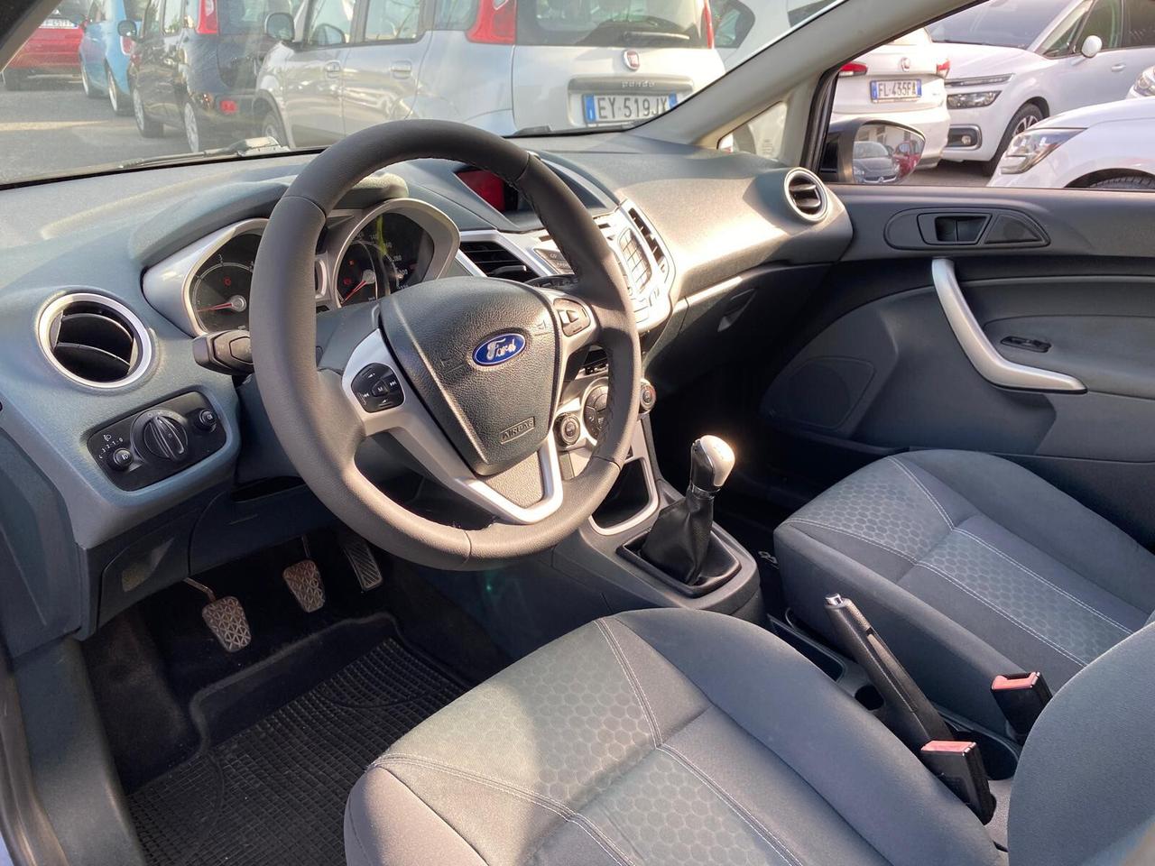 Ford Fiesta 1.4 TDCi 5p. Titanium