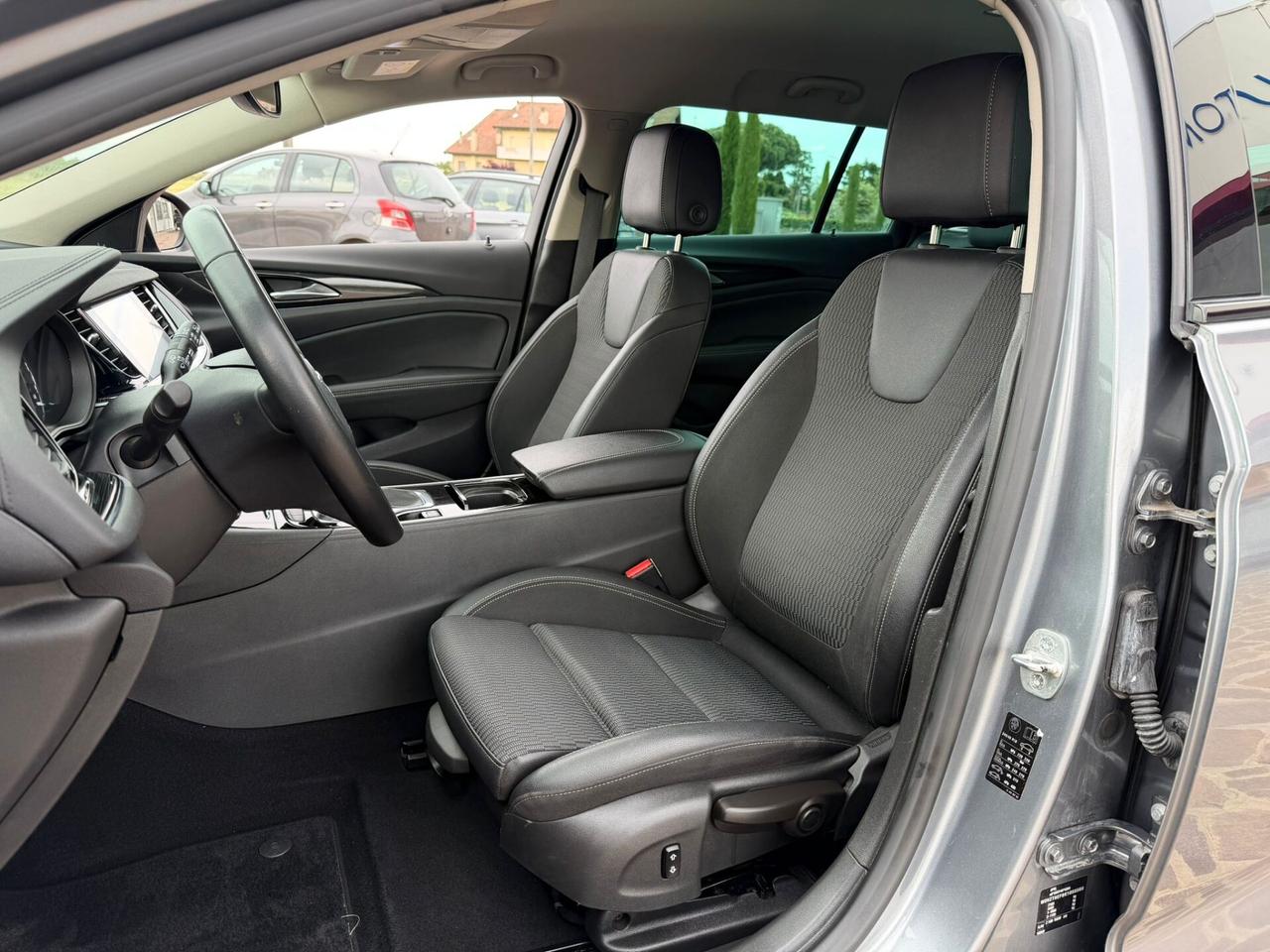 Opel Insignia 1.6 CDTI 136 CV auto