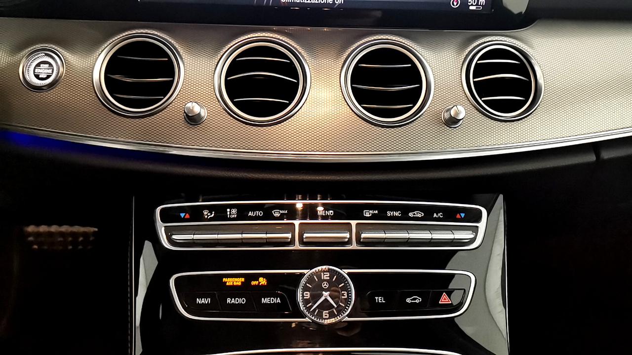 Mercedes-Benz Classe E - S213 SW - E SW 220 d Business Sport auto