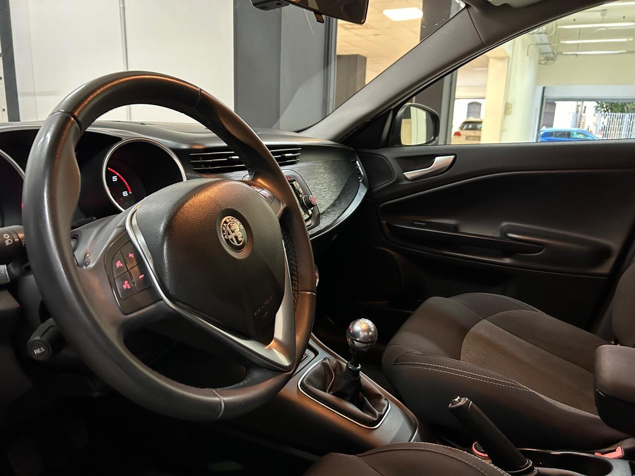 Alfa Romeo Giulietta 1.6 JTDm 120 CV