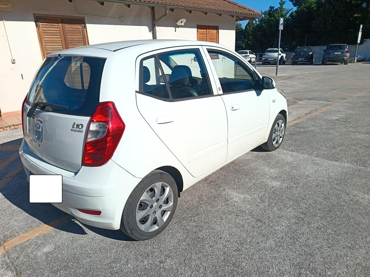 Hyundai i10 - 1.1 GPL Classic Plus SCAD. GPL 2033 OK NEOPATENTATI