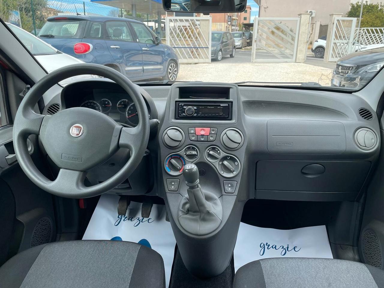 FIAT PANDA 1.2 B - 2011