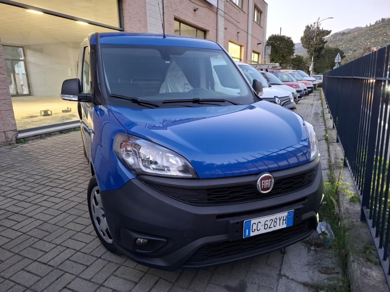 FIAT DOBLO CARGO CH1 LOUNGE