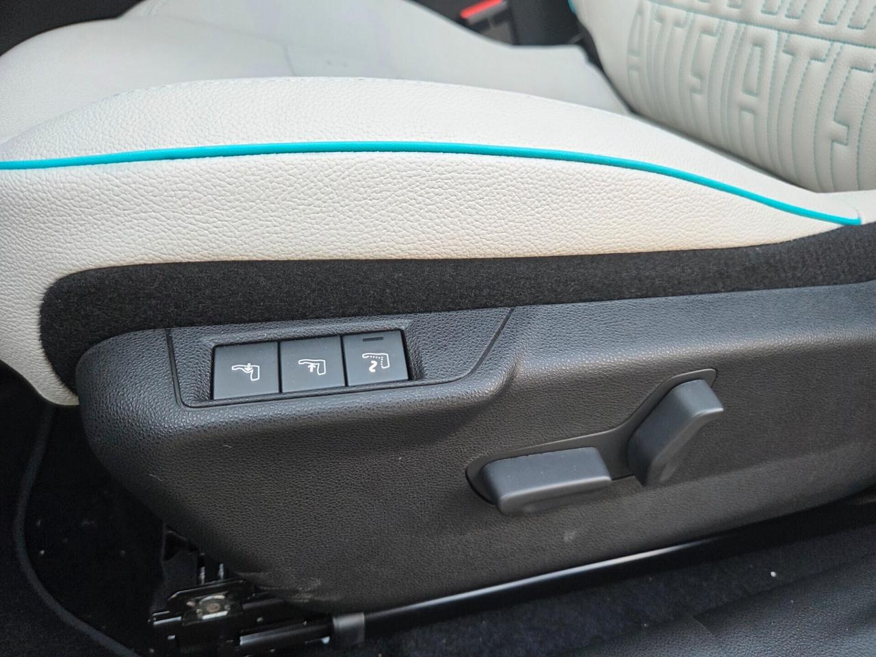 Fiat 600 Hybrid 110 CV DCT MHEV La Prima KM0