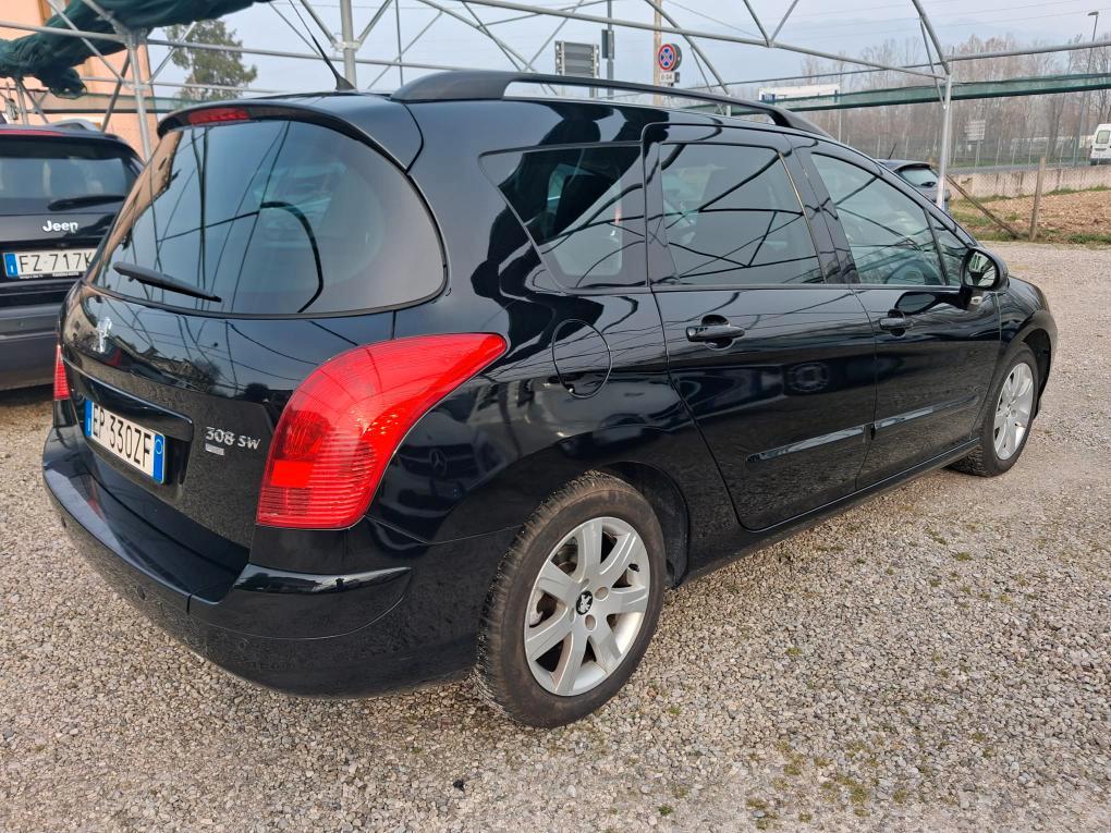 Peugeot 308 Station Wagon 1.6 e-hdi 8v Active s&s 112cv