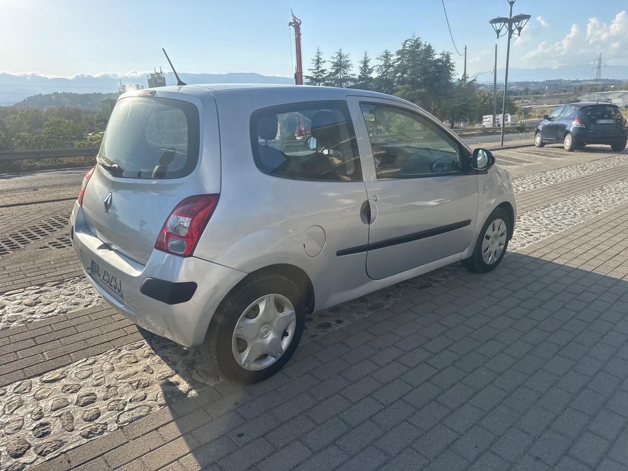 Renault Twingo 1.2 16V Initiale