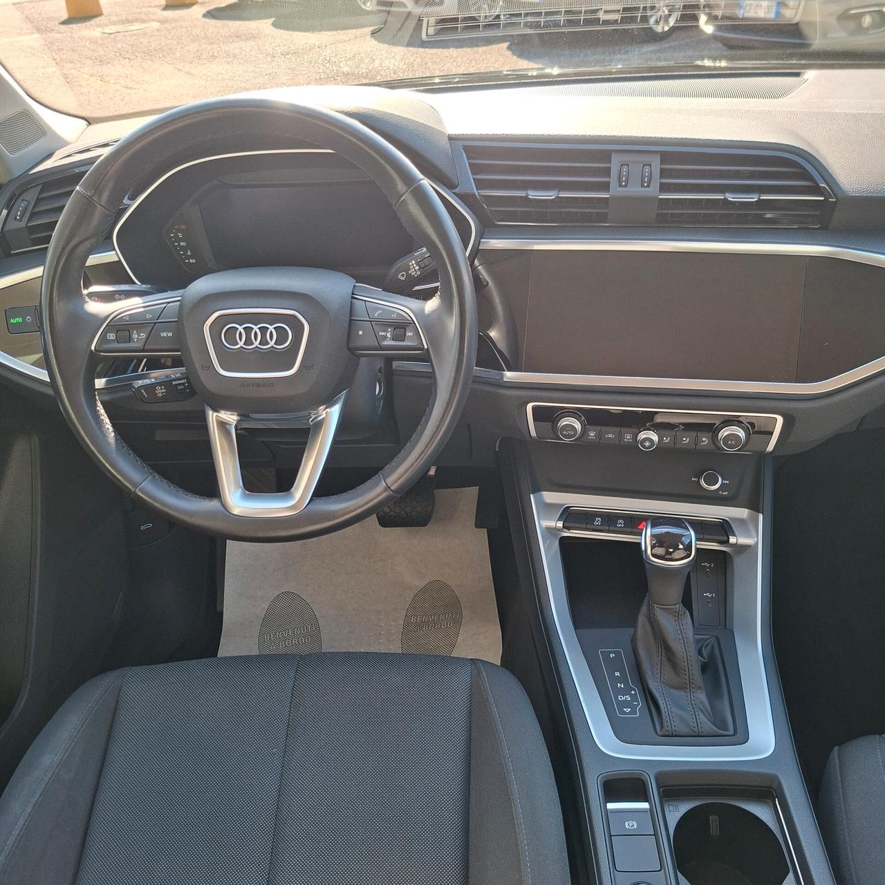 Audi Q3 35 2.0 Tdi 150Cv S-Tronic Business