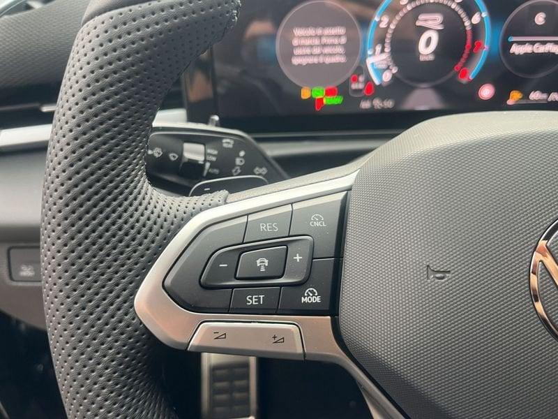 Volkswagen T-Roc T-Roc 1.5 etsi R-Line 150cv dsg