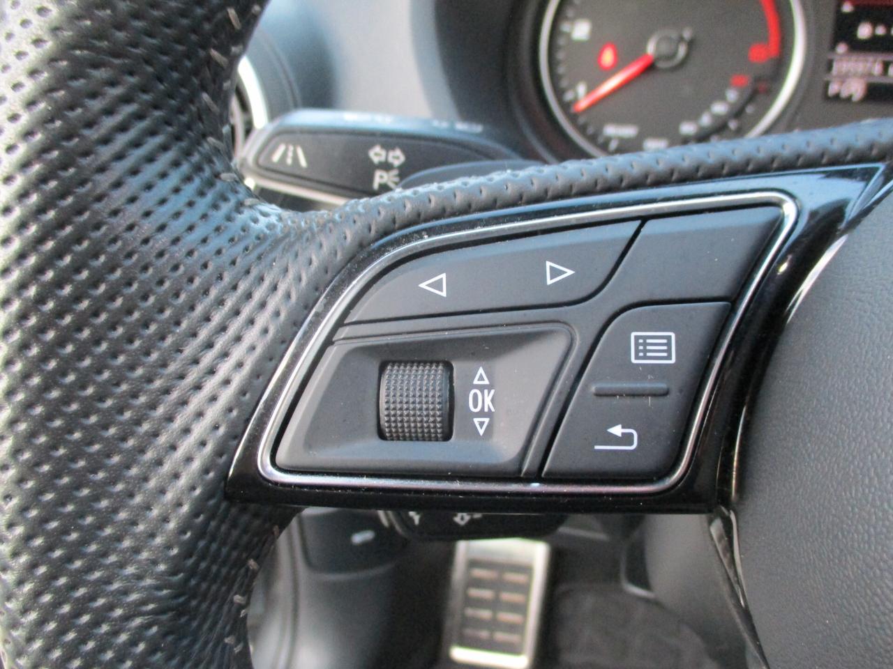 Audi Q2 35 TDI quattro S tronic S- line FULL!! 2020