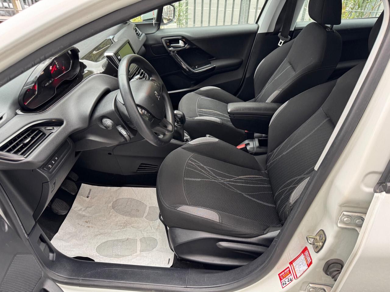 PEUGEOUT 208 1.6 HDI 92 CV NEOPATENTATI