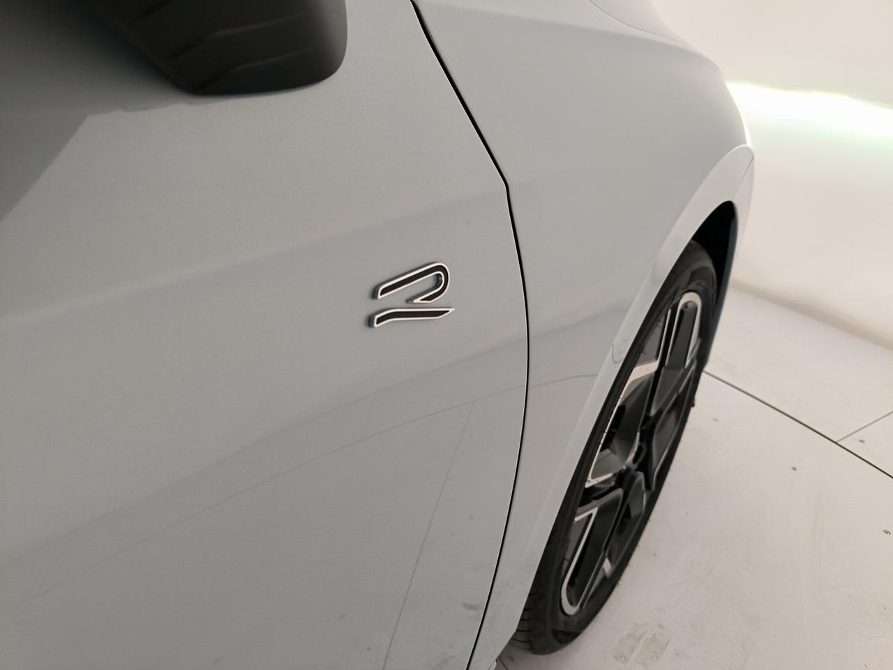 Volkswagen Golf 1.5 etsi r-line plus 150cv dsg
